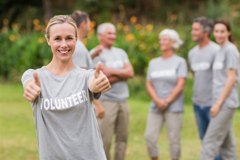 volunteer expo.jpg