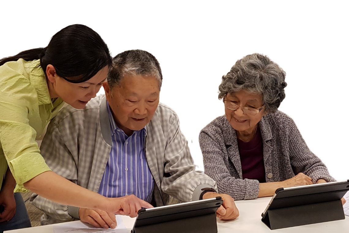 Tech Savvy Seniors Chinese class
